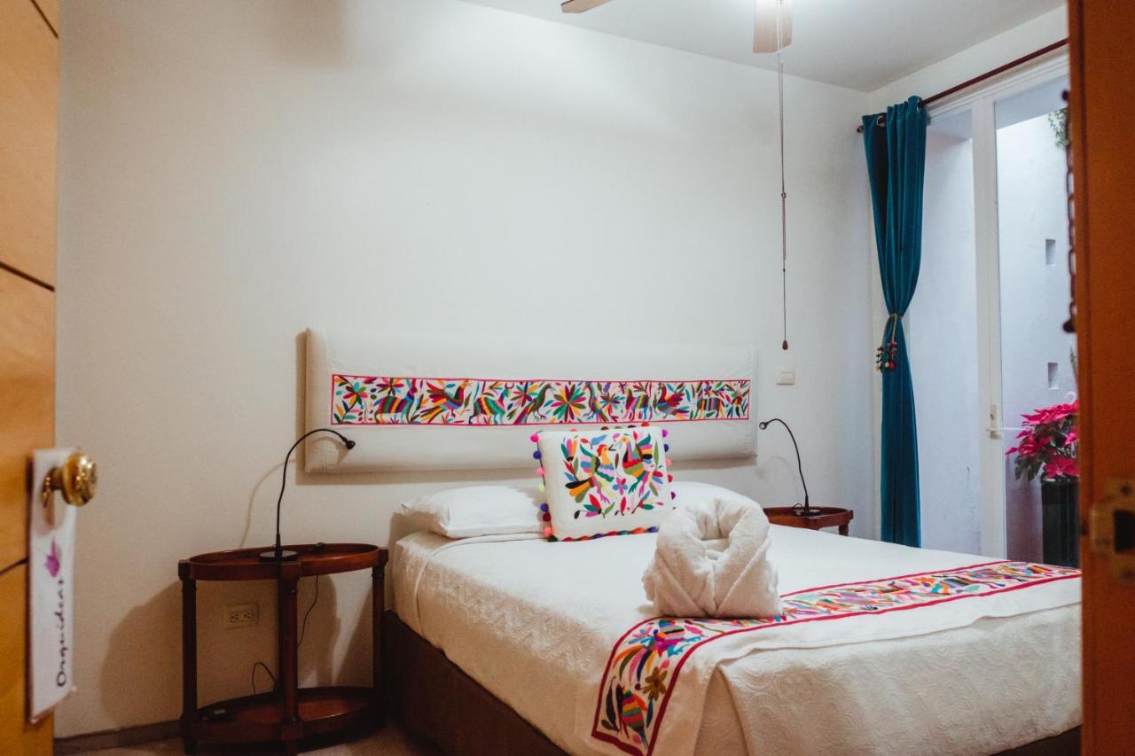 Casa De Las Bugambilias B&B Oaxaca ภายนอก รูปภาพ
